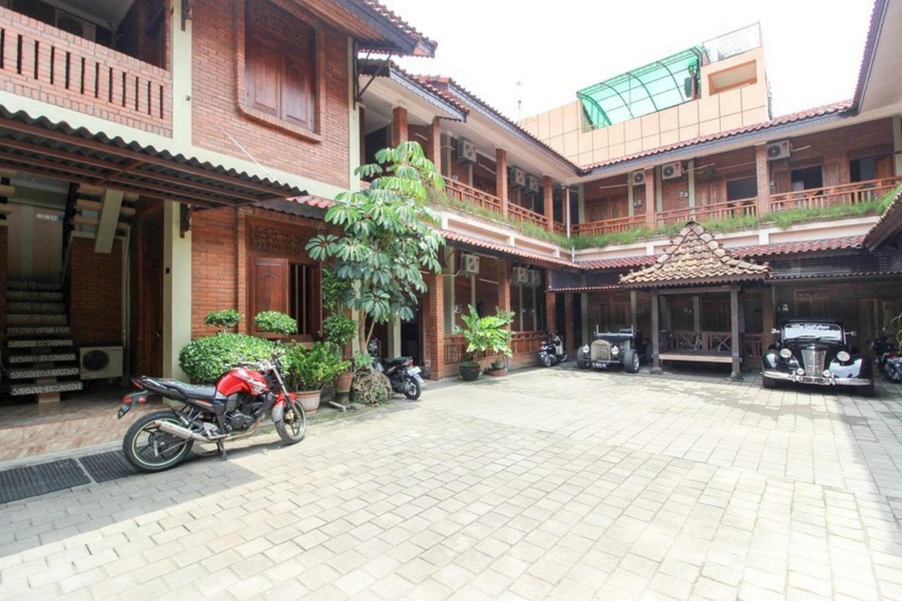 Reddoorz Near Amikom Yogyakarta 2 Maguwo Экстерьер фото